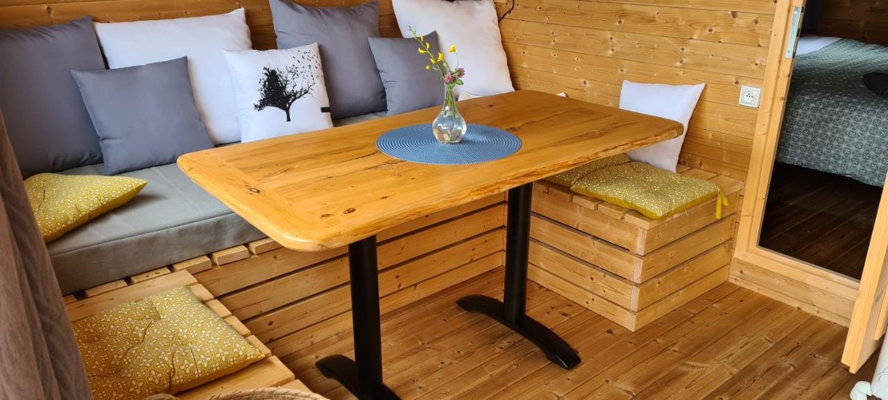 Hébergements insolites - Détente en Luberon Viens Exterior foto